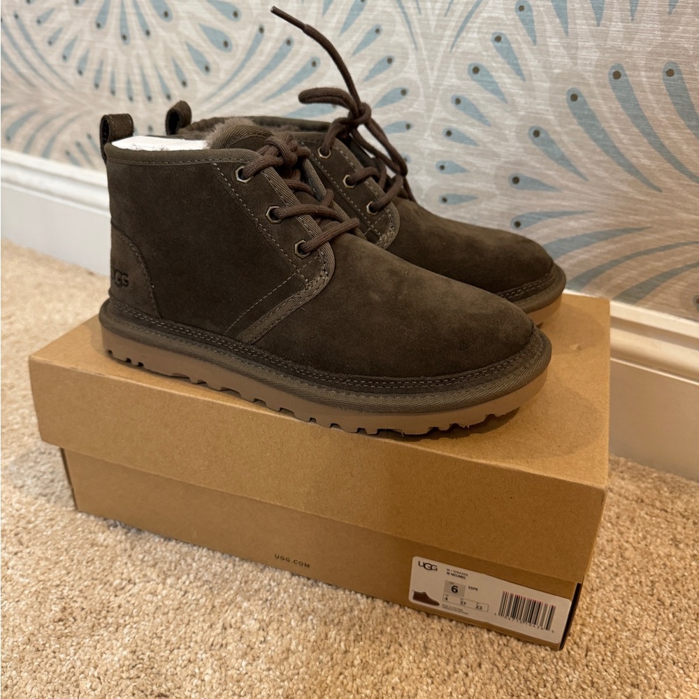 UGG Women’s Dark Brown Suede Chukka Boot